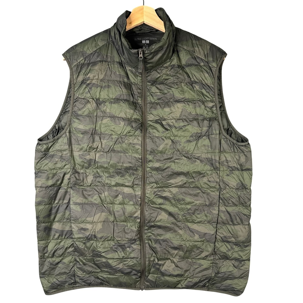 Uniqlo Ultra Light Down Vest XL Green Camo Puffer Full Zip 311-420684 Men